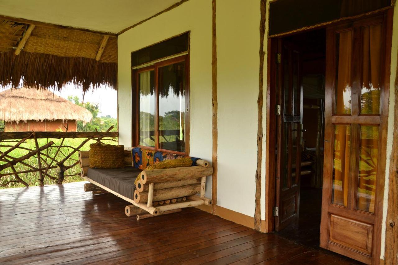 Topi Lodge Katunguru エクステリア 写真
