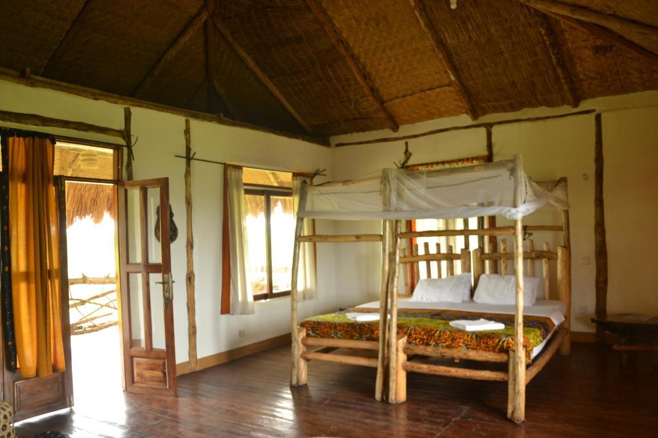 Topi Lodge Katunguru エクステリア 写真