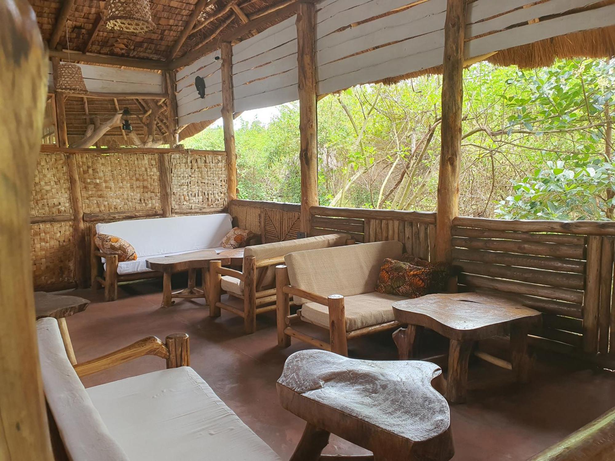 Topi Lodge Katunguru エクステリア 写真